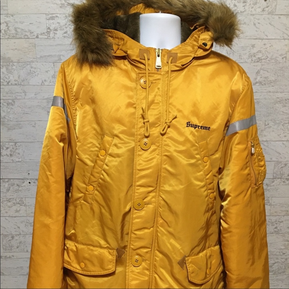 Supreme Reflective Cross N-3B Parka Size XL